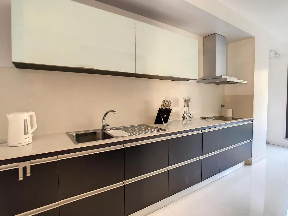 Apartment Deluxe Living By Lovelystay Funchal  Portugal