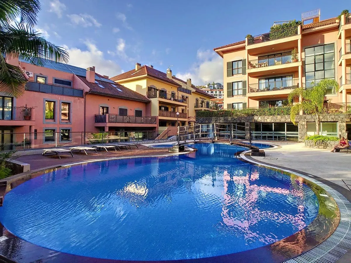 Apartment Deluxe Living By Lovelystay Funchal